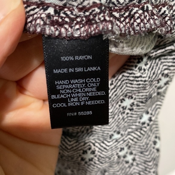 Express Maxi Skirt Button Front Slit EUC - Picture 11 of 11